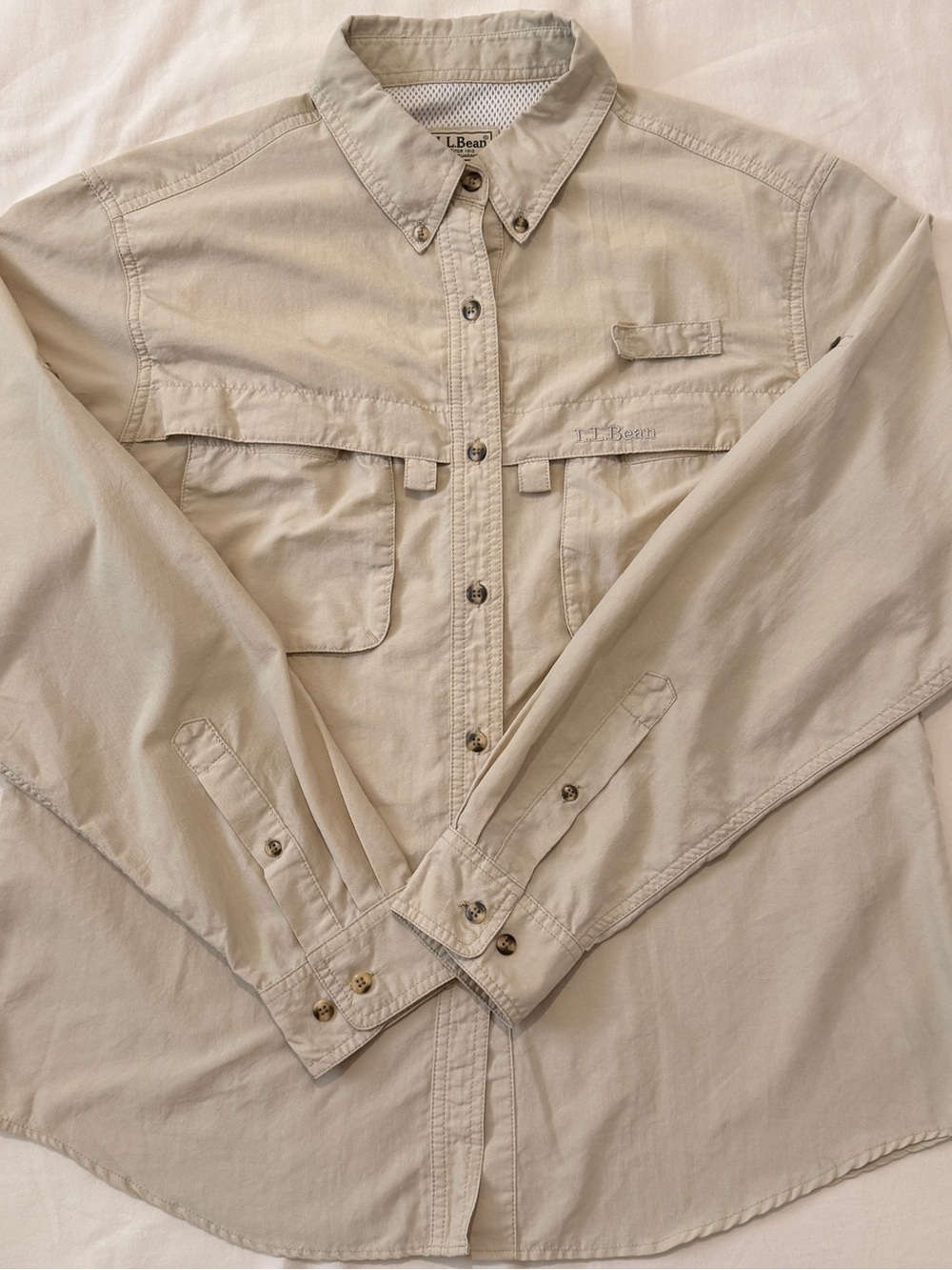 L. Bean Women's Vented Fishing Shirt L Khaki Nylon Mesh Lined